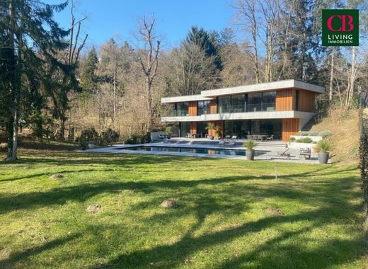 Land in Klosterneuburg, Politischer Bezirk Tulln