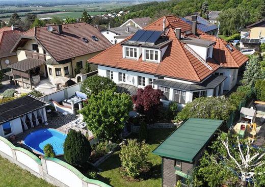 Lüks ev Hof am Leithaberge, Politischer Bezirk Bruck an der Leitha