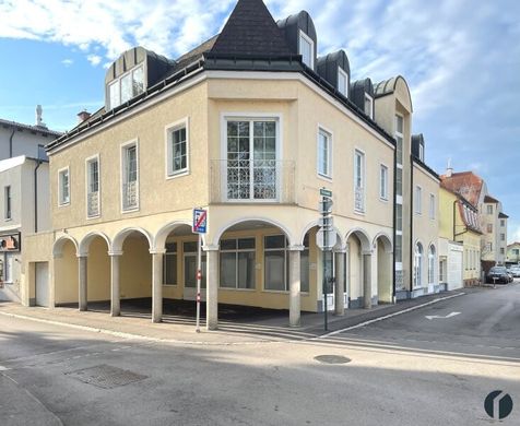 Büro in Tulln, Politischer Bezirk Tulln