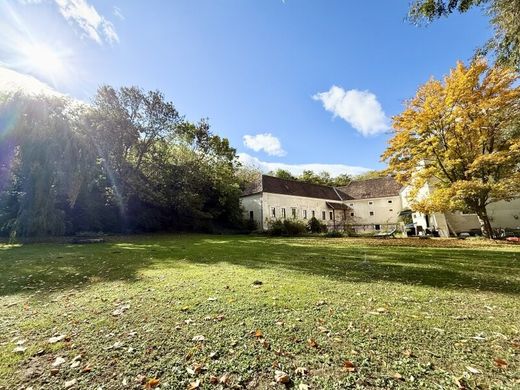 Luxury home in Zellerndorf, Politischer Bezirk Hollabrunn