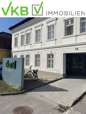 مكتب ﻓﻲ Enns, Politischer Bezirk Linz-Land