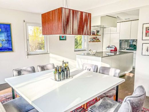 Luxury home in Oberwaltersdorf, Politischer Bezirk Baden