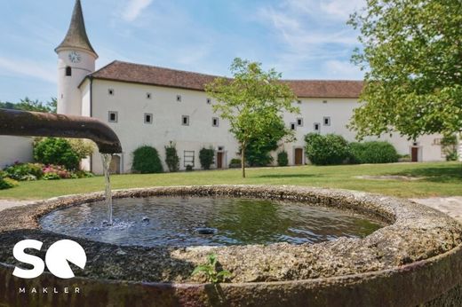 Castillo en Grossweichselbach, Politischer Bezirk Melk