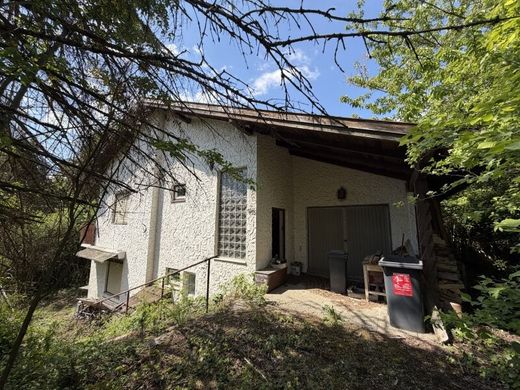 Casa de luxo - Siegenfeld, Politischer Bezirk Baden