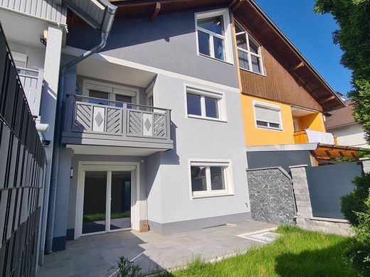 Πολυτελή κατοικία σε Eugendorf, Politischer Bezirk Salzburg-Umgebung