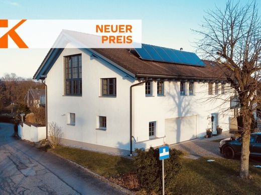 Sankt Peter am Hart, Politischer Bezirk Braunau am Innの高級住宅