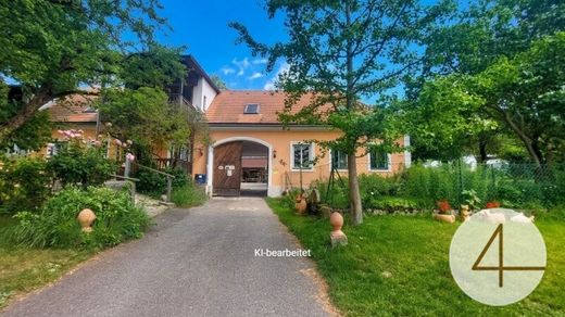 Farm in Windigsteig, Politischer Bezirk Waidhofen an der Thaya