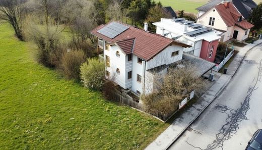 Luxury home in Berndorf, Politischer Bezirk Baden
