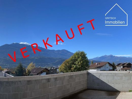 Apartamento - Mils bei Solbad Hall, Politischer Bezirk Innsbruck Land