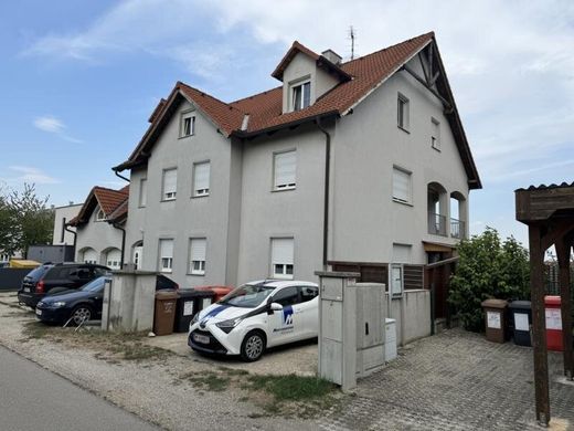 Luxus-Haus in Kapellerfeld, Politischer Bezirk Korneuburg