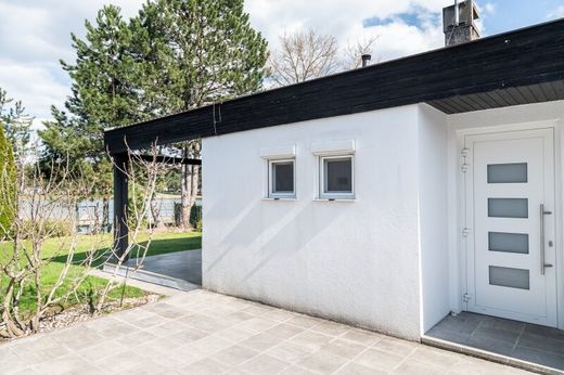 Luxury home in Pöttsching, Politischer Bezirk Mattersburg