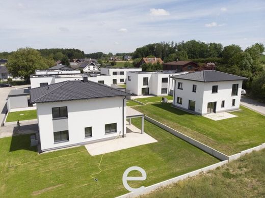 Luxury home in Laakirchen, Politischer Bezirk Gmunden