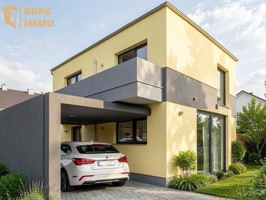 Lüks ev Wiener Neustadt, Wiener Neustadt Stadt