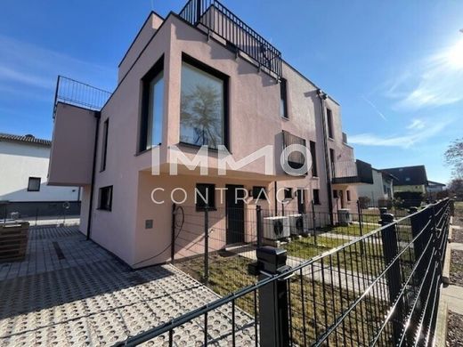 Luxury home in Korneuburg, Politischer Bezirk Korneuburg