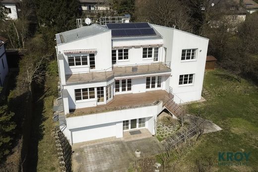 Maison de luxe à Klosterneuburg, Politischer Bezirk Tulln