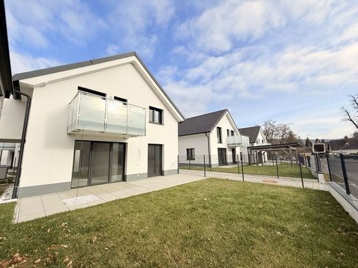 Luxury home in Mödling, Politischer Bezirk Mödling