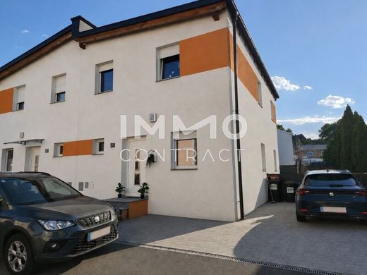 Luxury home in Haunoldstein, Politischer Bezirk Sankt Pölten