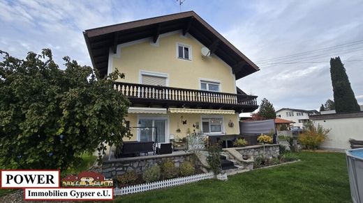 Luxe woning in Mattighofen, Politischer Bezirk Braunau am Inn