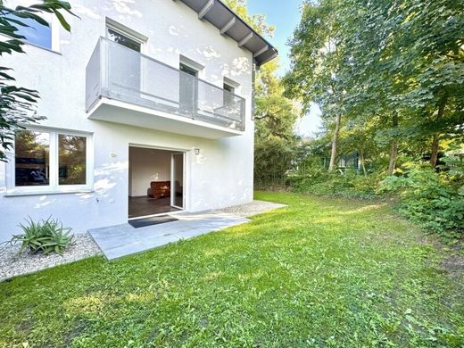 Casa di lusso a Stockerau, Politischer Bezirk Korneuburg