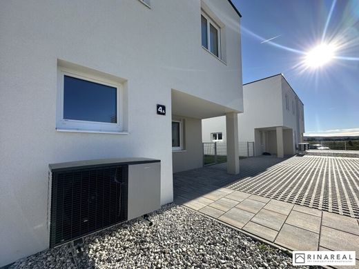 Seibersdorf, Politischer Bezirk Badenの高級住宅