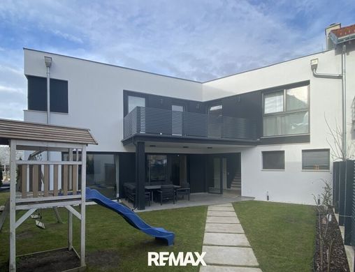 Casa di lusso a Wolkersdorf im Weinviertel, Politischer Bezirk Mistelbach