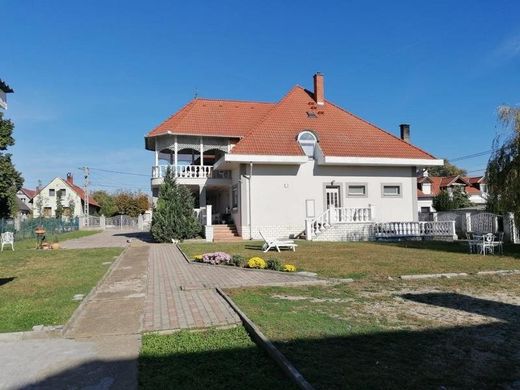 Villa in Rechnitz, Politischer Bezirk Oberwart