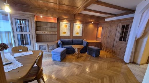 Apartment in Axams, Politischer Bezirk Innsbruck Land