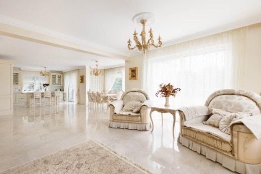 Willa w Oberwaltersdorf, Politischer Bezirk Baden