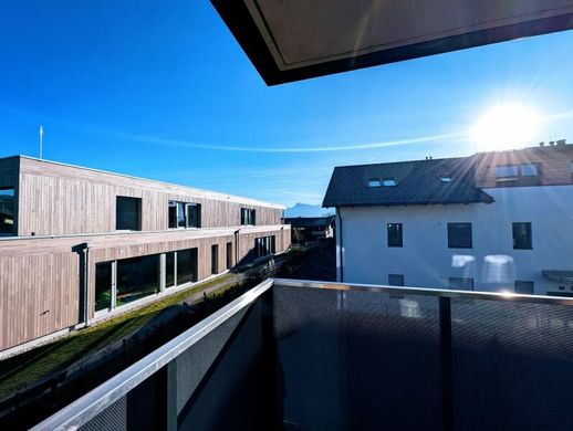 ﺷﻘﺔ ﻓﻲ Hallwang, Politischer Bezirk Salzburg-Umgebung