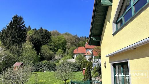 Casa di lusso a Klausen-Leopoldsdorf, Politischer Bezirk Baden