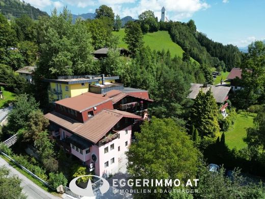منزل ﻓﻲ Bruck an der Großglocknerstraße, Politischer Bezirk Zell am See