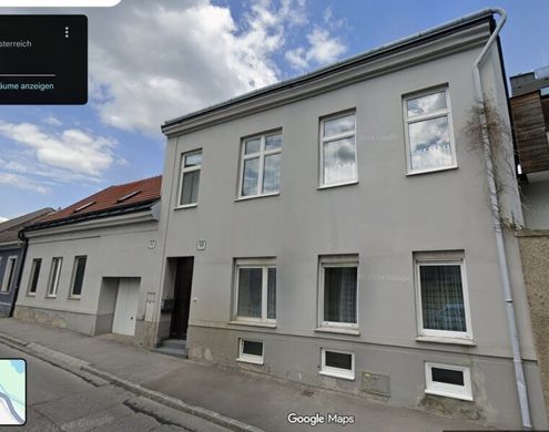 Land in Klosterneuburg, Politischer Bezirk Tulln