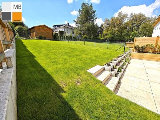 Luxus-Haus in Sulz im Wienerwald, Politischer Bezirk Mödling