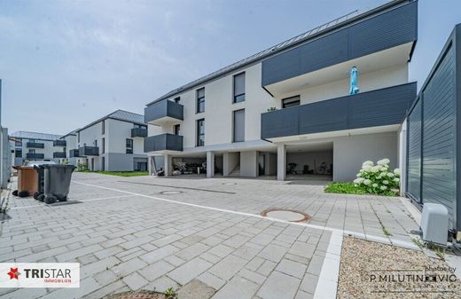 Πολυτελή κατοικία σε Vösendorf, Politischer Bezirk Mödling
