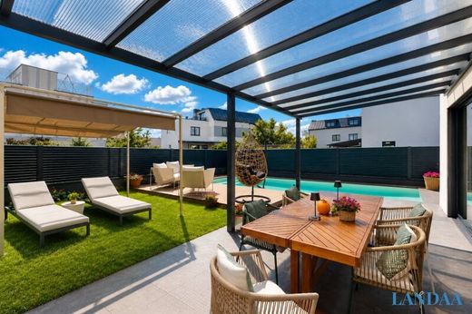 Luxury home in Leopoldsdorf, Politischer Bezirk Bruck an der Leitha