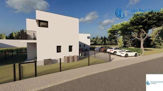 Luxury home in Gänserndorf, Politischer Bezirk Gänserndorf
