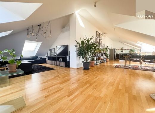 Apartment in Baden bei Wien, Politischer Bezirk Baden