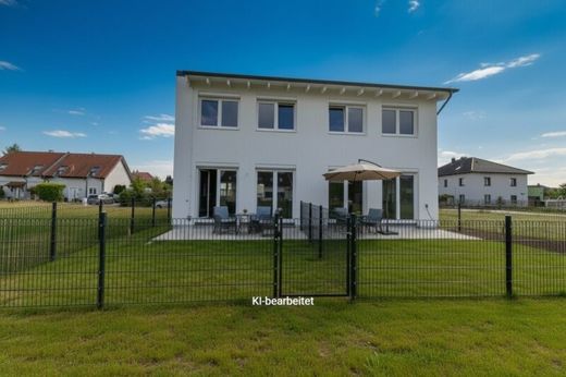 Maison de luxe à Seyring, Politischer Bezirk Korneuburg