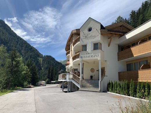 호텔 / Oberspiss, Tirol