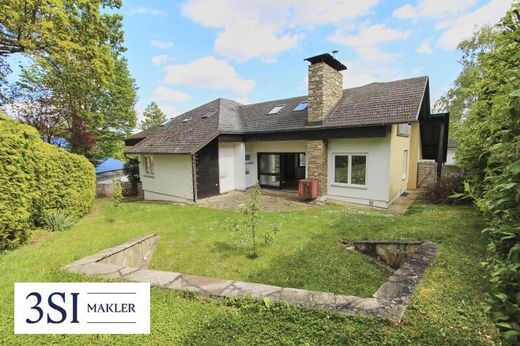 Luxus-Haus zu mieten in Hinterbrühl