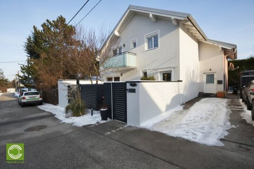 ‏בתי יוקרה ב  Brunn am Gebirge, Politischer Bezirk Mödling