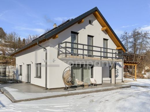 Lüks ev Sankt Barbara im Mürztal, Politischer Bezirk Bruck-Mürzzuschlag