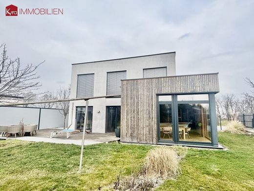 Luxury home in Laa an der Thaya, Politischer Bezirk Mistelbach