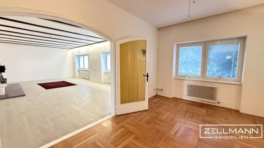 Office for sale in Mödling