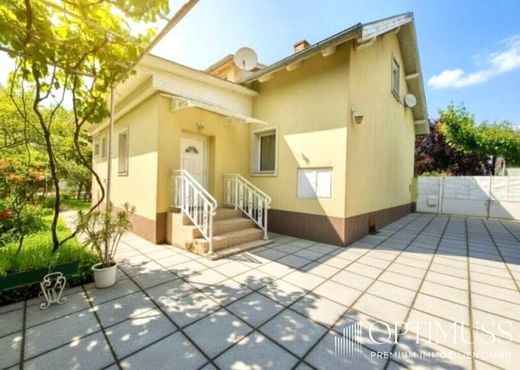 Luxury home in Wampersdorf, Politischer Bezirk Baden