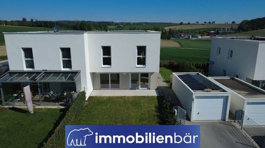 Luxury home for sale in Grieskirchen