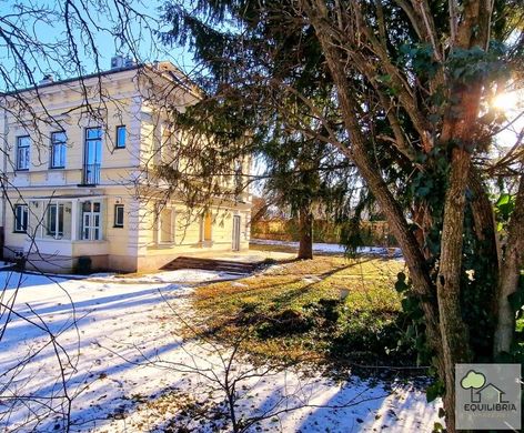 Luxury home in Mödling, Politischer Bezirk Mödling