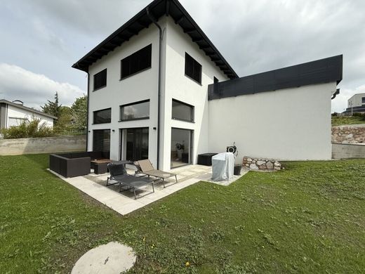 Luxury home in Mehrnbach, Politischer Bezirk Ried im Innkreis