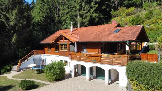 Luxury home in Lichtenegg, Politischer Bezirk Wiener Neustadt