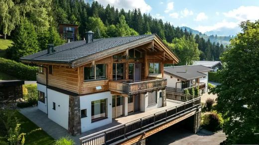 Maison de luxe à Leogang, Politischer Bezirk Zell am See